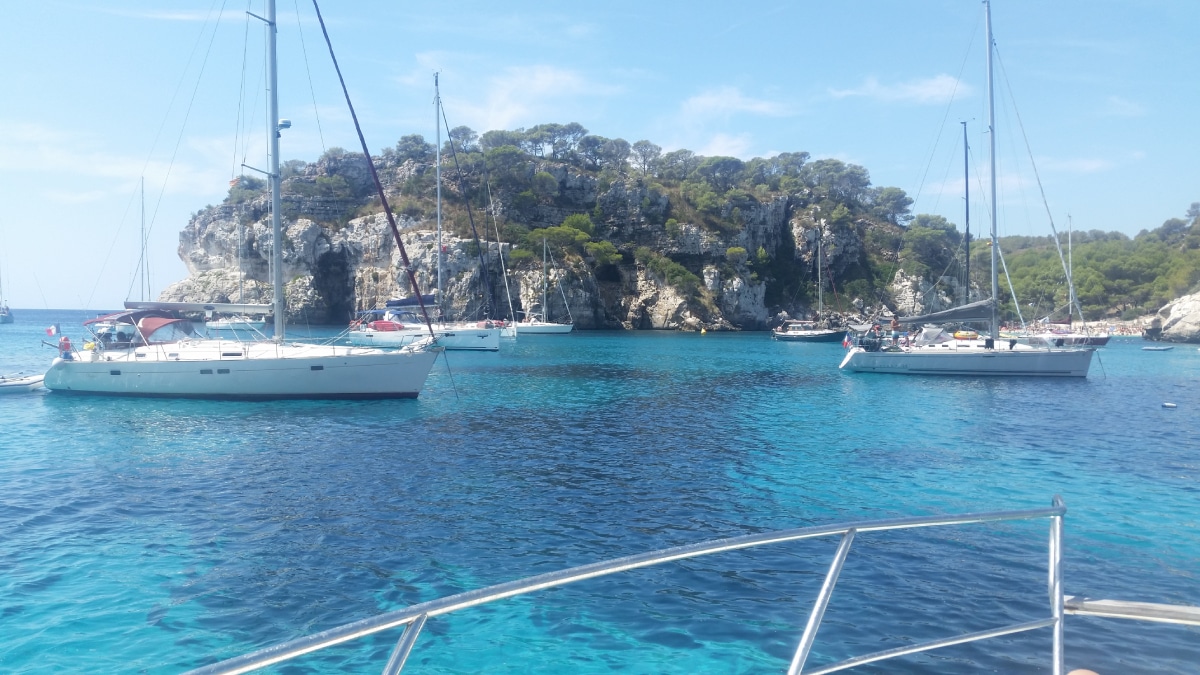 Disfruta el mar | Alquiler de barco en Sitges