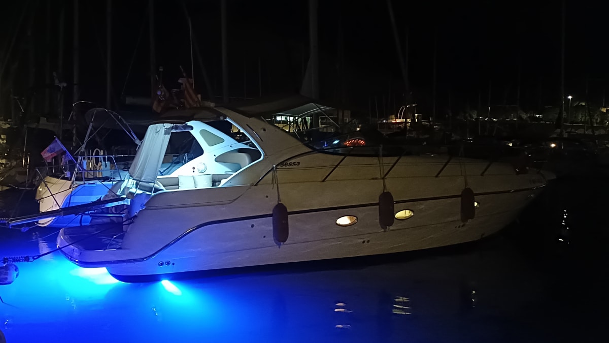 Disfruta el mar | Alquiler de barco en Sitges